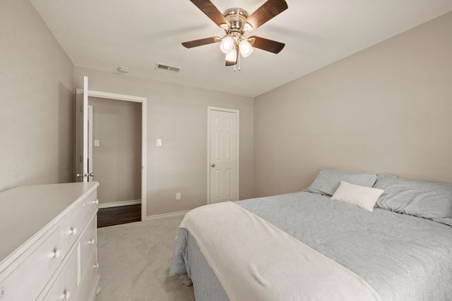 7509 Kingswood Court, North Richland Hills, TX 76182