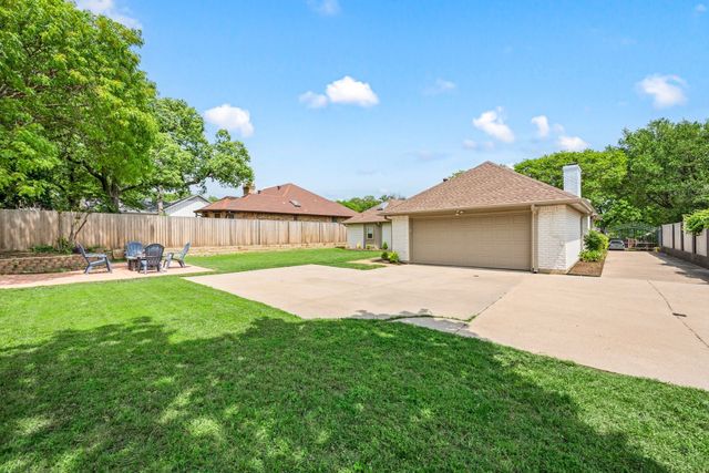 7509 Kingswood Court, North Richland Hills, TX 76182