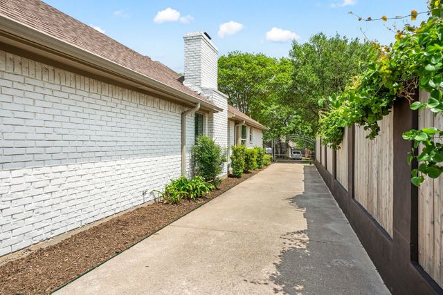 7509 Kingswood Court, North Richland Hills, TX 76182