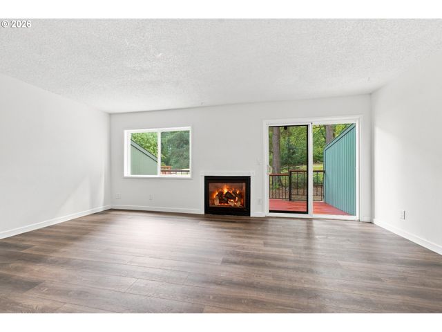 23956 Ne POPLAR Ct, Wood Village, OR 97060
