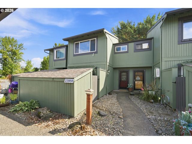 23956 Ne POPLAR Ct, Wood Village, OR 97060