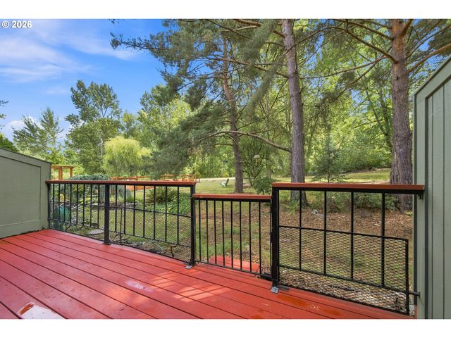 23956 Ne POPLAR Ct, Wood Village, OR 97060