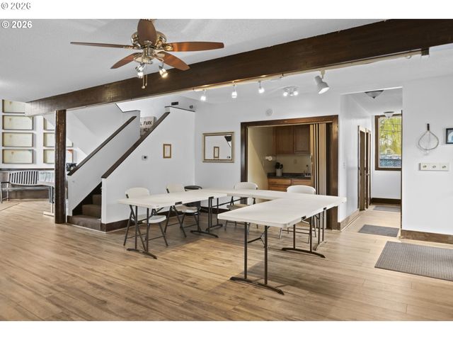 23956 Ne POPLAR Ct, Wood Village, OR 97060