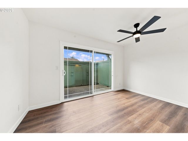 23956 Ne POPLAR Ct, Wood Village, OR 97060