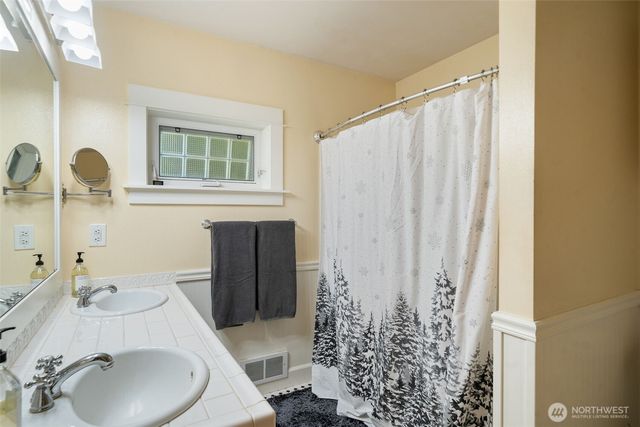 4260 Sonoma Terrace SE, Port Orchard, WA 98366