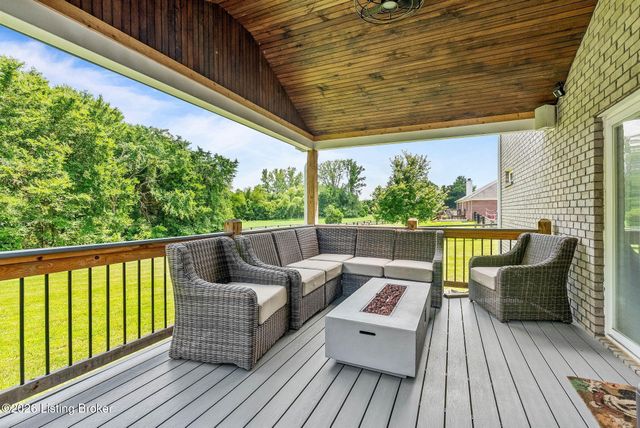 260 Solitude Way, Shepherdsville, KY 40165