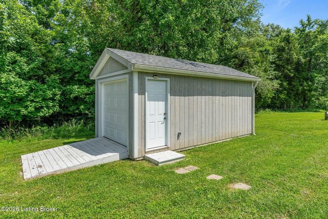 260 Solitude Way, Shepherdsville, KY 40165
