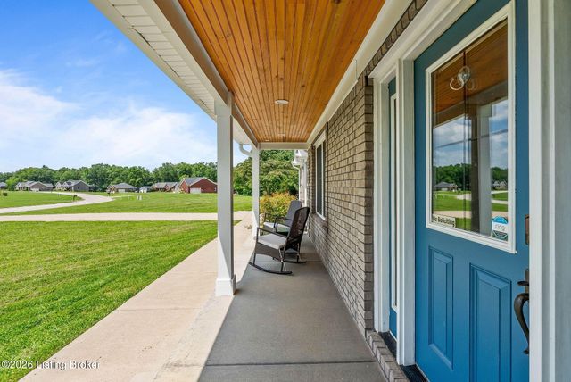 260 Solitude Way, Shepherdsville, KY 40165