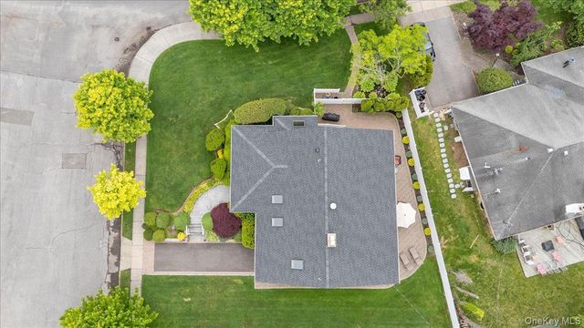 23 Maytime Court, Jericho, NY 11753