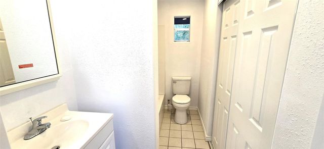 157 Don Reily Drag, Livingston, TX 77351