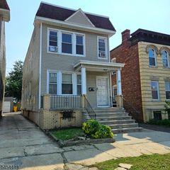 115 Tremont Ave, East Orange City, NJ 07018