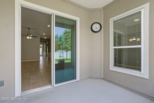 121 LOCHNAGAR MOUNTAIN Drive, St. Johns, FL 32259