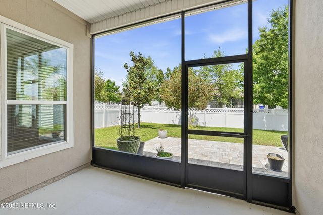 121 LOCHNAGAR MOUNTAIN Drive, St. Johns, FL 32259