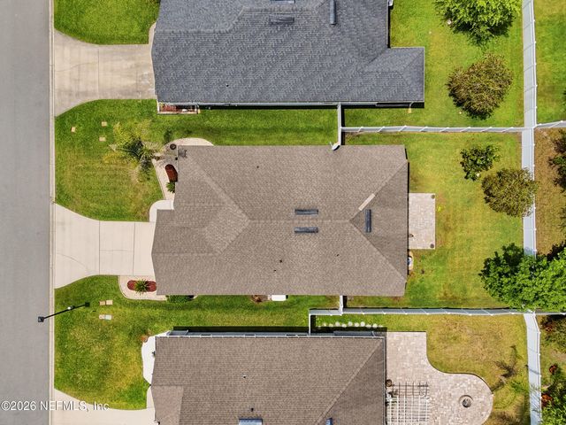 121 LOCHNAGAR MOUNTAIN Drive, St. Johns, FL 32259