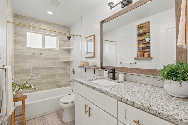 6613 Mariposa Ave, Citrus Heights, CA 95610