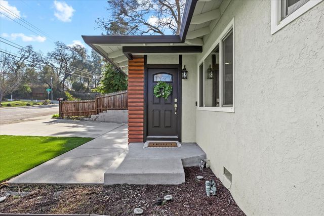 6613 Mariposa Ave, Citrus Heights, CA 95610