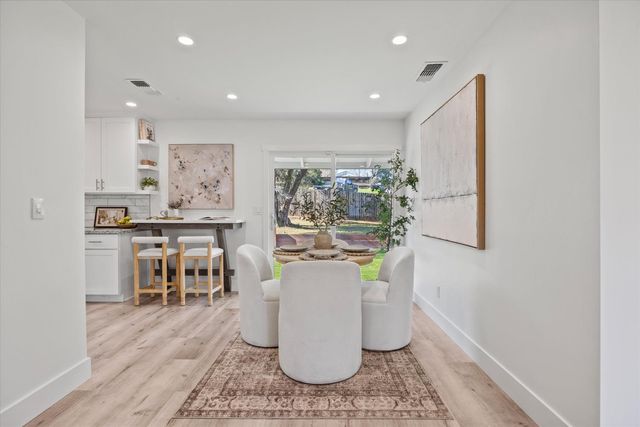 6613 Mariposa Ave, Citrus Heights, CA 95610