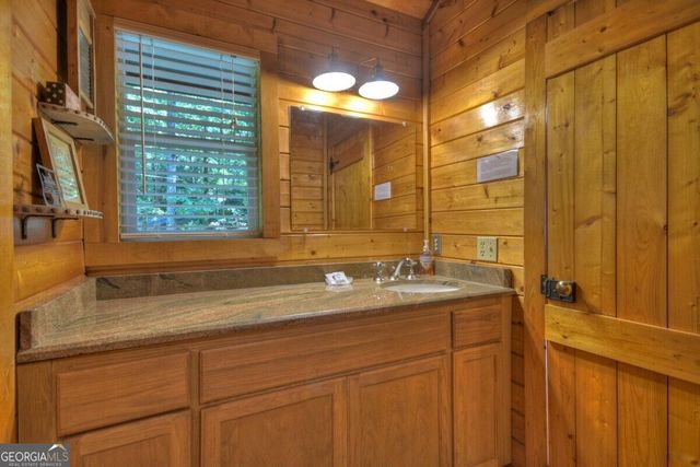 5757 Old Bucktown Road, Ellijay, GA 30536
