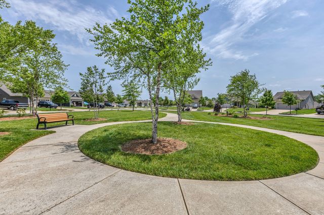 1514 Bledsoe Knl, Spring Hill, TN 37174