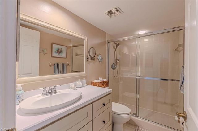 705 Augusta BLVD 4, Naples, FL 34113