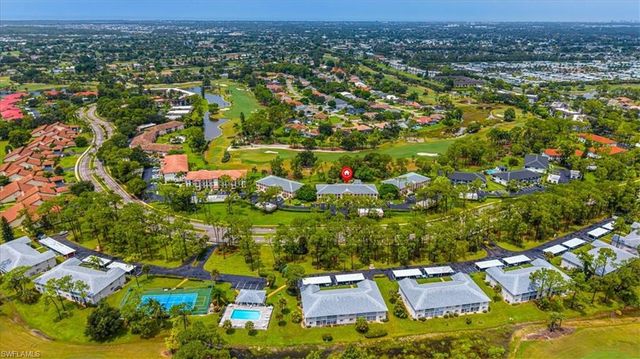 705 Augusta BLVD 4, Naples, FL 34113