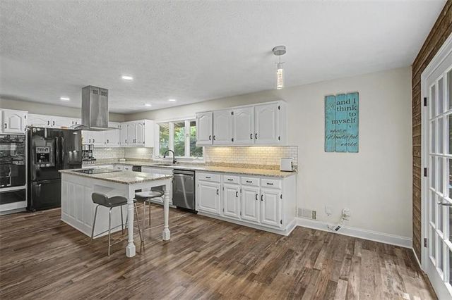 3595 Canon Creek Drive, Cumming, GA 30041