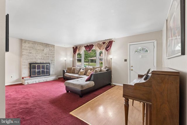 5006 RAYBURN CT, Temple Hills, MD 20748