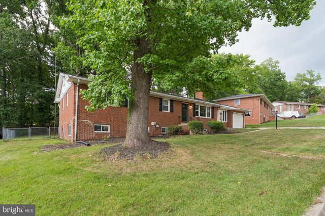 5006 RAYBURN CT, Temple Hills, MD 20748