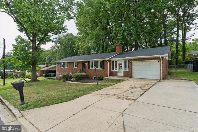 5006 RAYBURN CT, Temple Hills, MD 20748