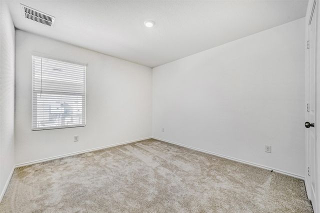 100 Burt Rainey LN, Jarrell, TX 76537