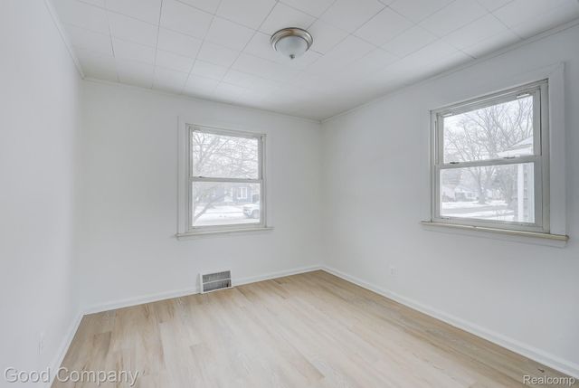 13741 Callender Street, Southgate, MI 48195