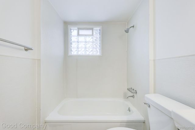 13741 Callender Street, Southgate, MI 48195