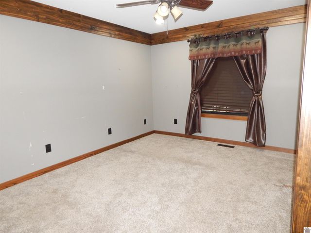 6973 US Highway 641 N, Gilbertsville, KY 42044