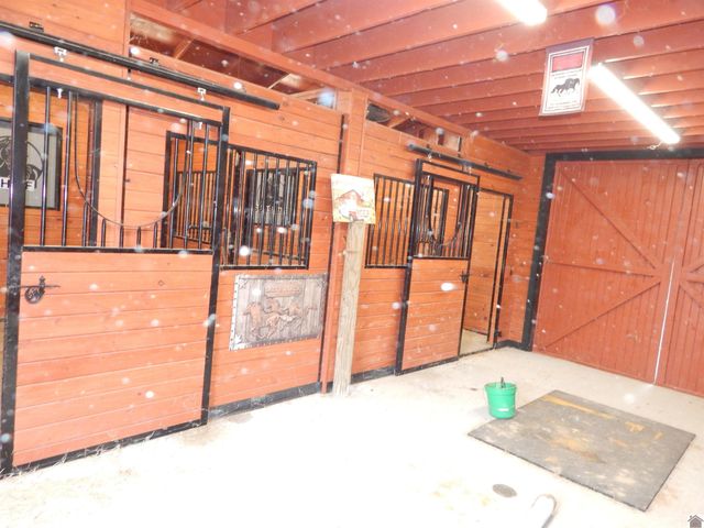 6973 US Highway 641 N, Gilbertsville, KY 42044