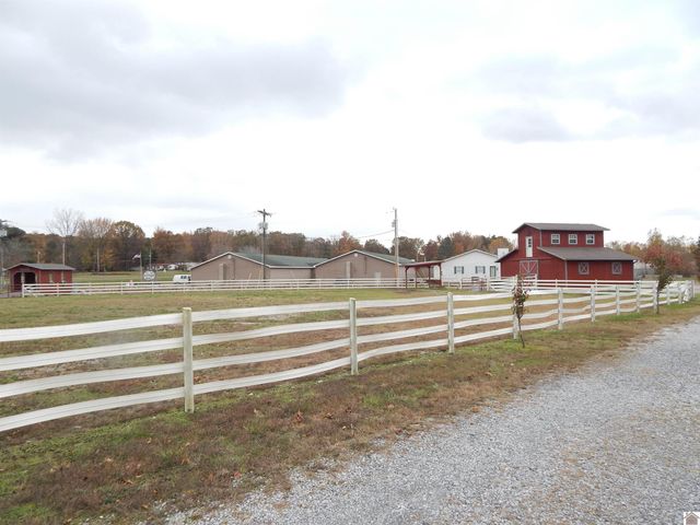 6973 US Highway 641 N, Gilbertsville, KY 42044
