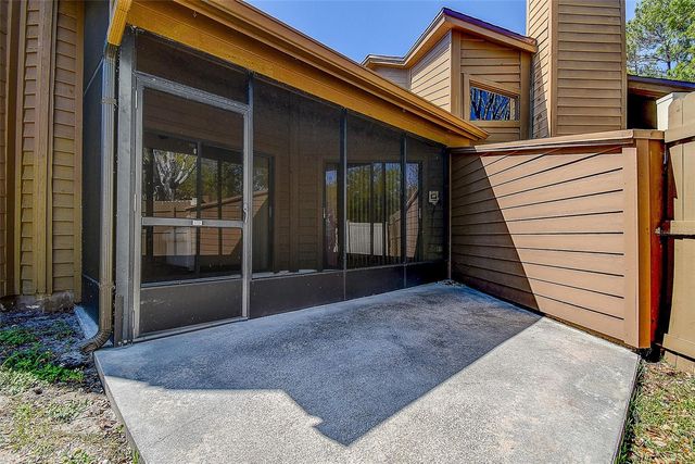 215 LIGHTHOUSE COURT 40215, Safety Harbor, FL 34695