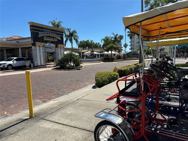 215 LIGHTHOUSE COURT 40215, Safety Harbor, FL 34695