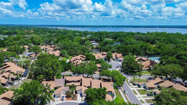 215 LIGHTHOUSE COURT 40215, Safety Harbor, FL 34695