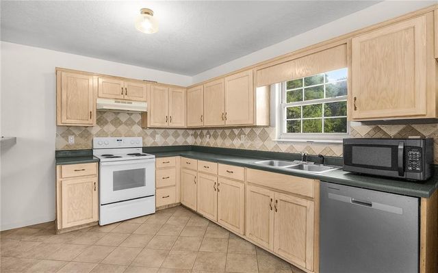 1595 Forest Island Drive NE, Townsend, GA 31331