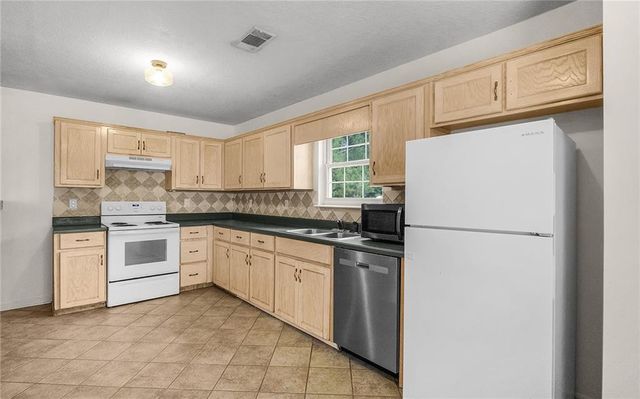1595 Forest Island Drive NE, Townsend, GA 31331