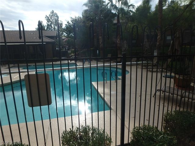 45 Maleena Mesa Street 417, Henderson, NV 89074