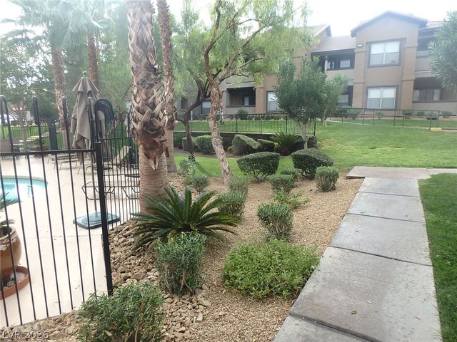 45 Maleena Mesa Street 417, Henderson, NV 89074