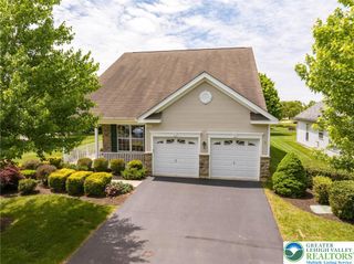 2040 Kingsview Road, Macungie Boro, PA 18062