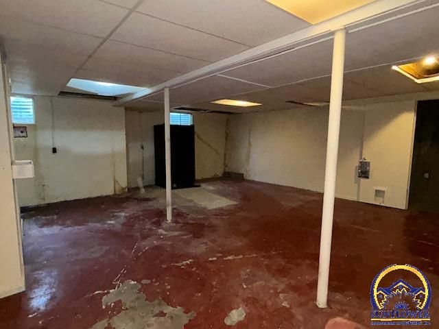 3776 SW Deer Trail DR, Topeka, KS 66610