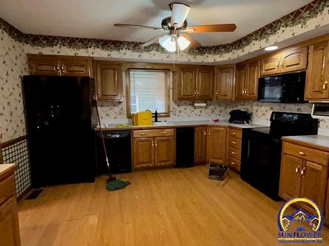 3776 SW Deer Trail DR, Topeka, KS 66610