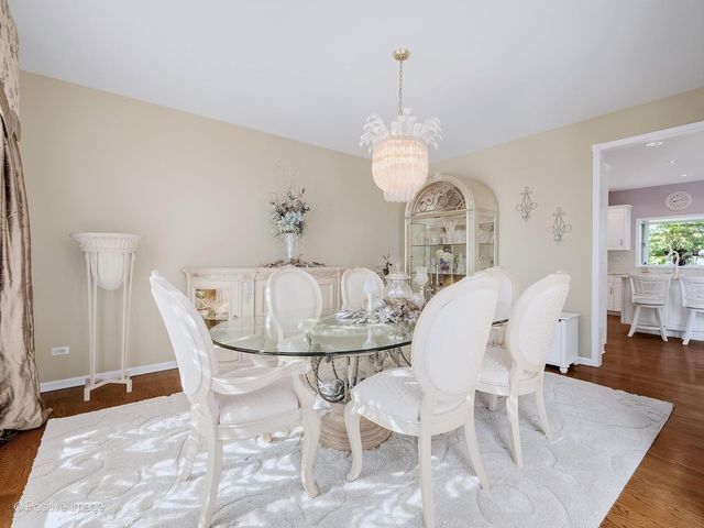 6714 Sweetbriar Lane, Darien, IL 60561