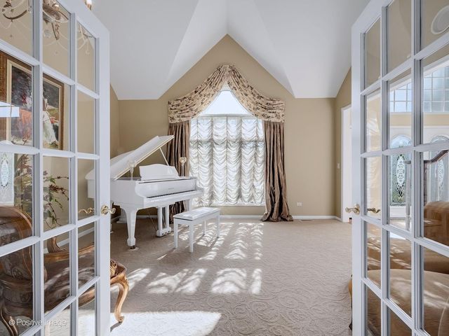 6714 Sweetbriar Lane, Darien, IL 60561