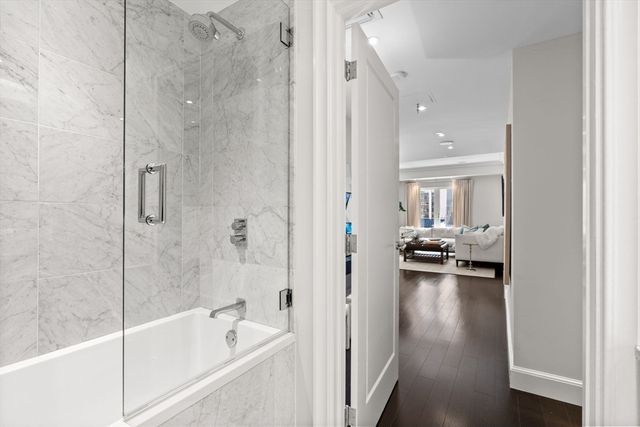 778 Boylston St 8E, Boston, MA 02199