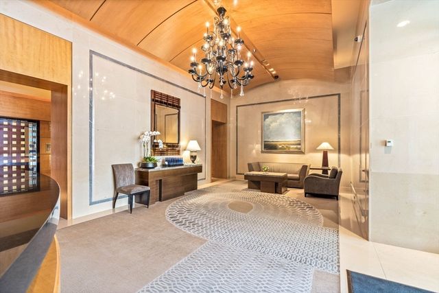 778 Boylston St 8E, Boston, MA 02199