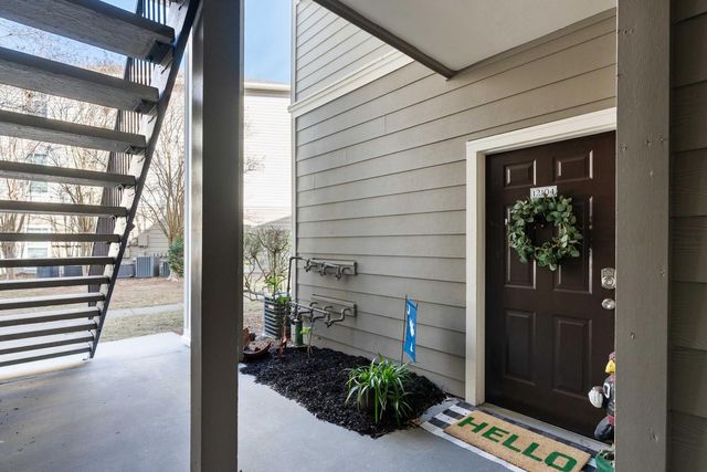 700 Daniel Ellis Drive 12104, Charleston, SC 29412